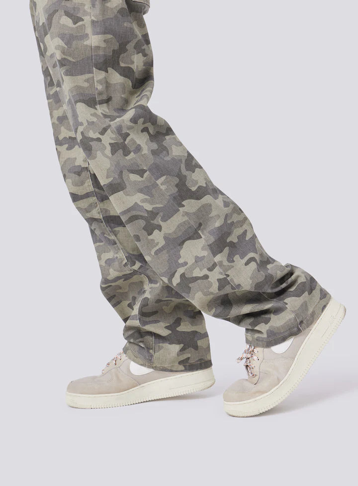 B.Boxy 2.0 Pant Camo