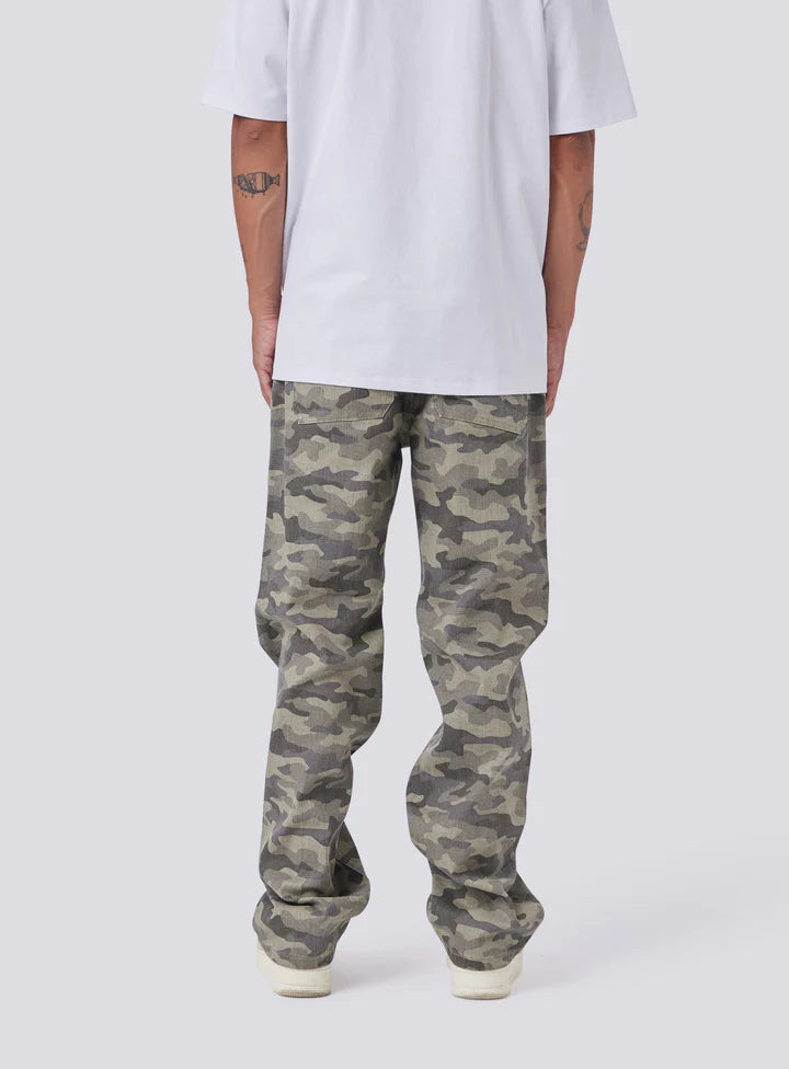 B.Boxy 2.0 Pant Camo