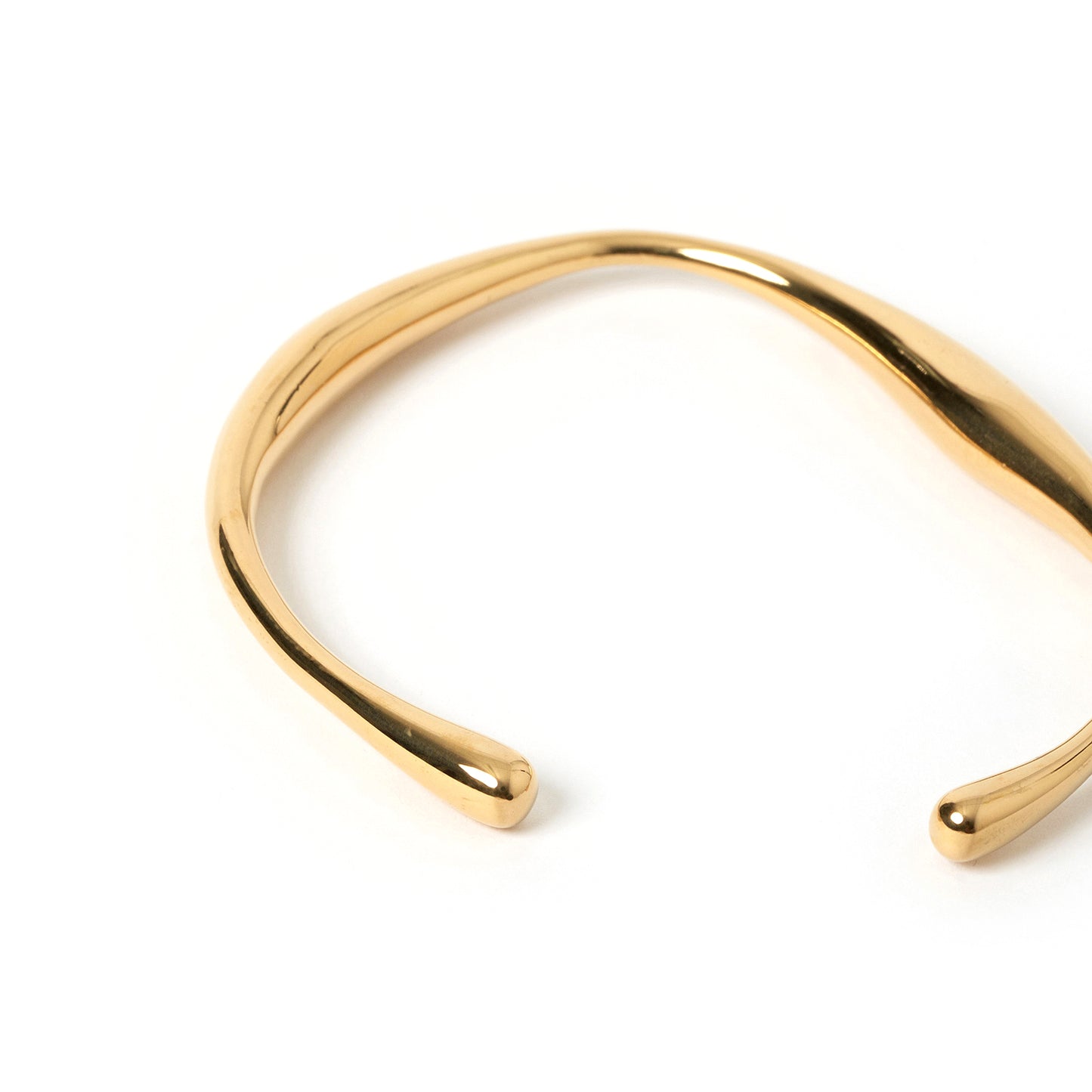 Maddison Cuff | Gold